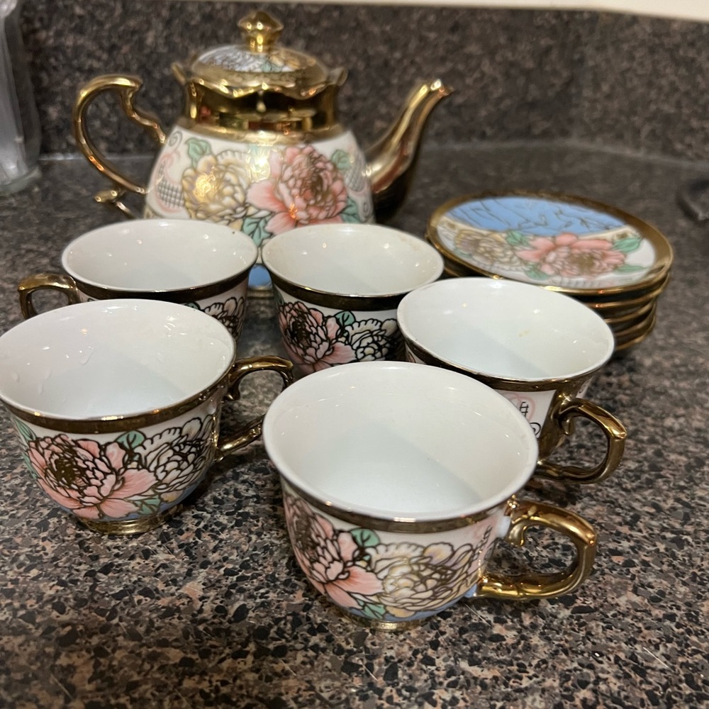 Ceramic tea party set